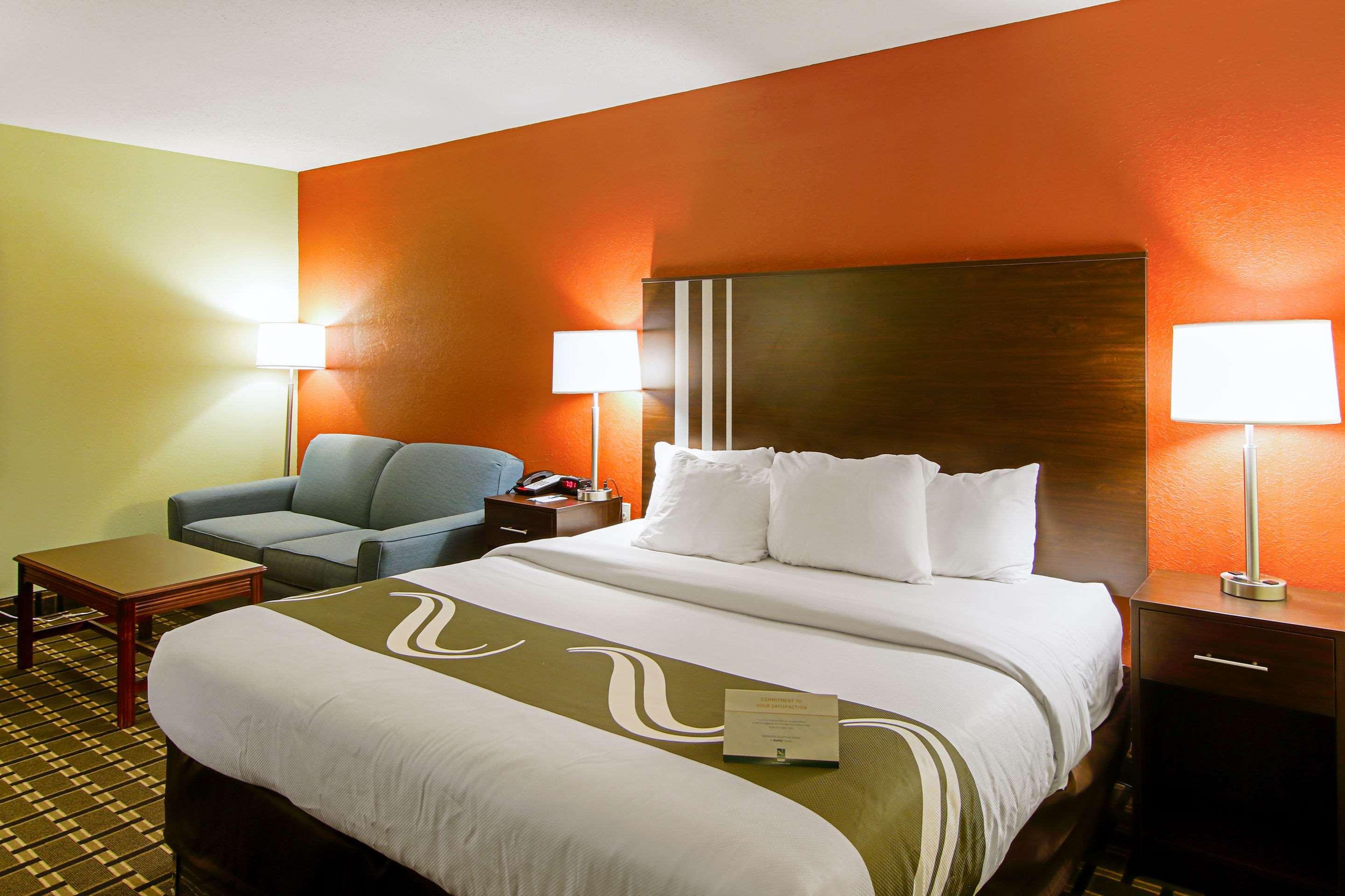 Quality Inn Plainfield I-395 Εξωτερικό φωτογραφία