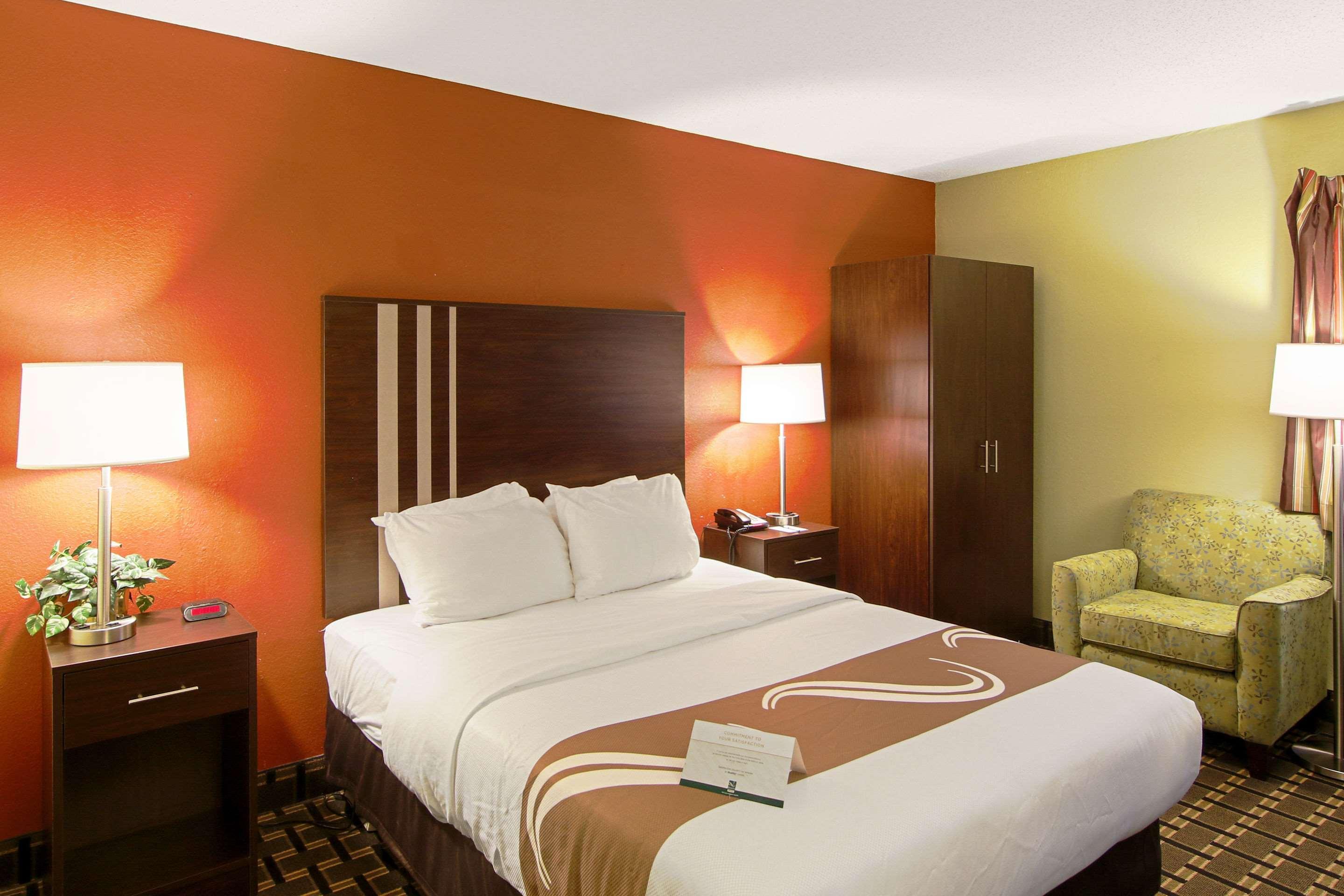 Quality Inn Plainfield I-395 Εξωτερικό φωτογραφία