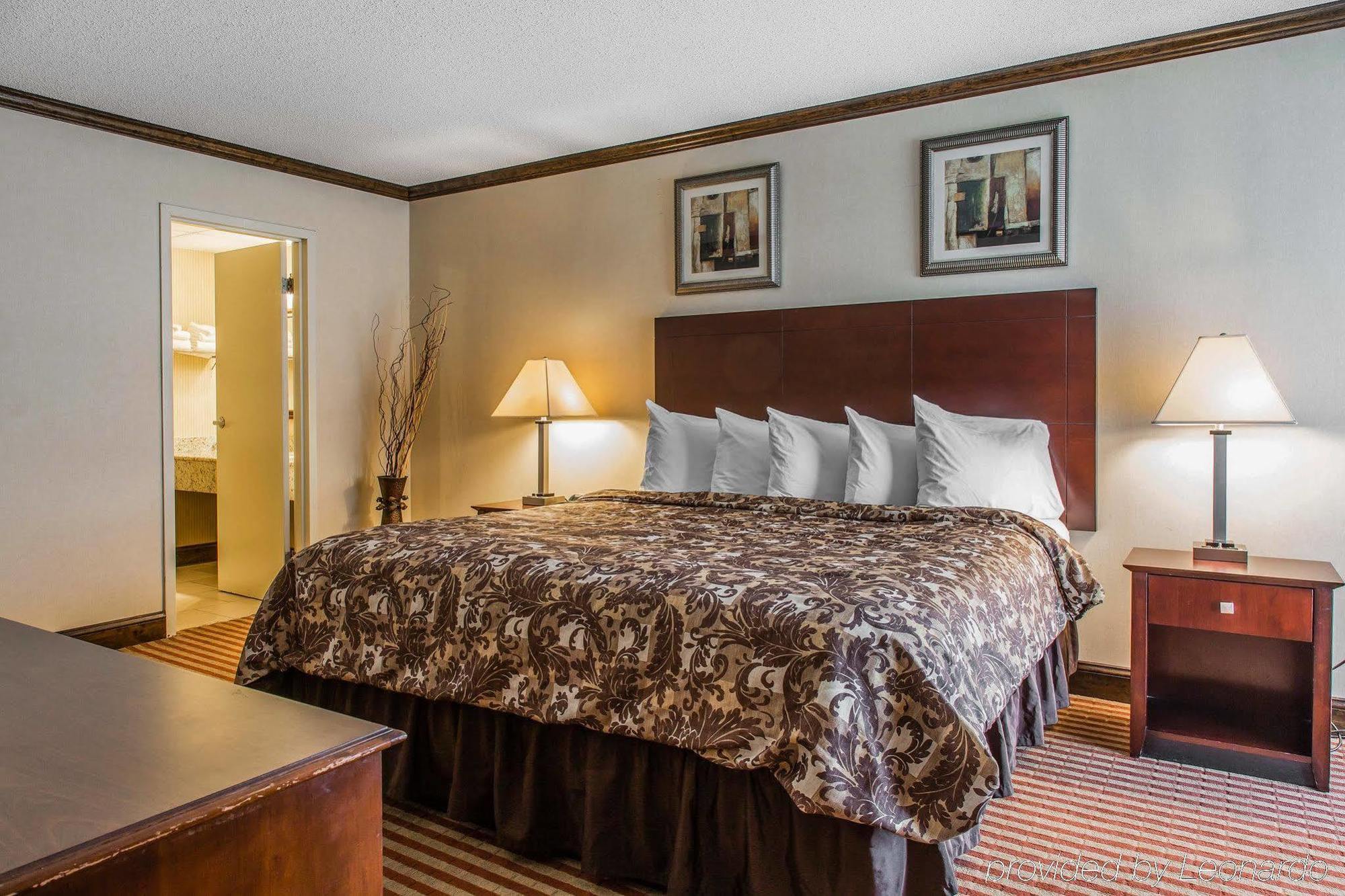 Quality Inn Plainfield I-395 Εξωτερικό φωτογραφία