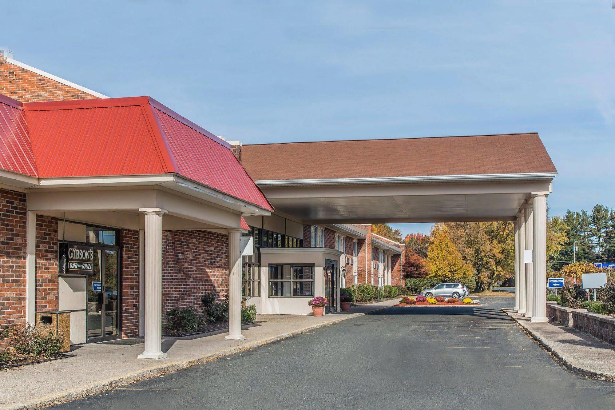 Quality Inn Plainfield I-395 Εξωτερικό φωτογραφία