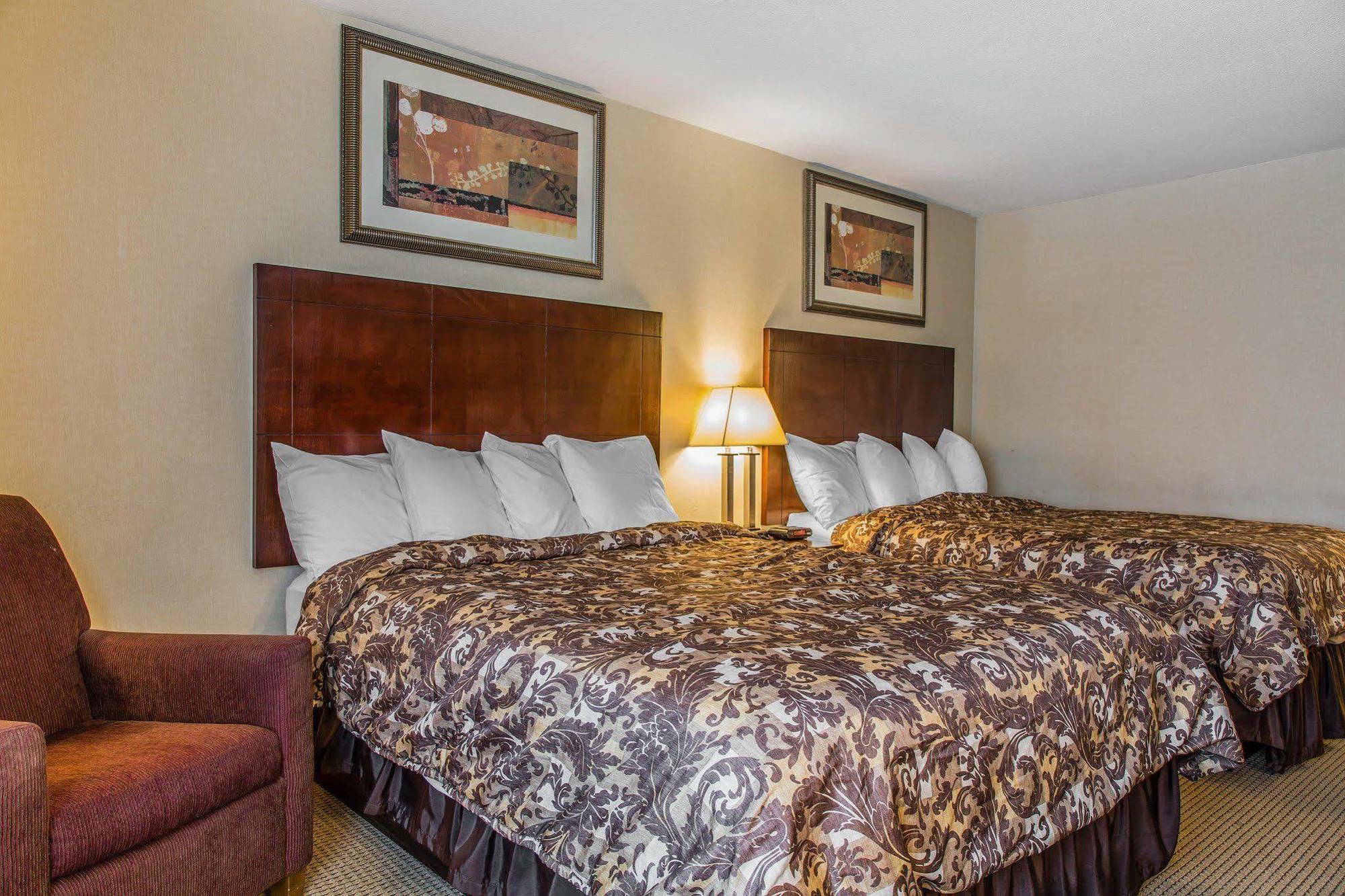 Quality Inn Plainfield I-395 Εξωτερικό φωτογραφία
