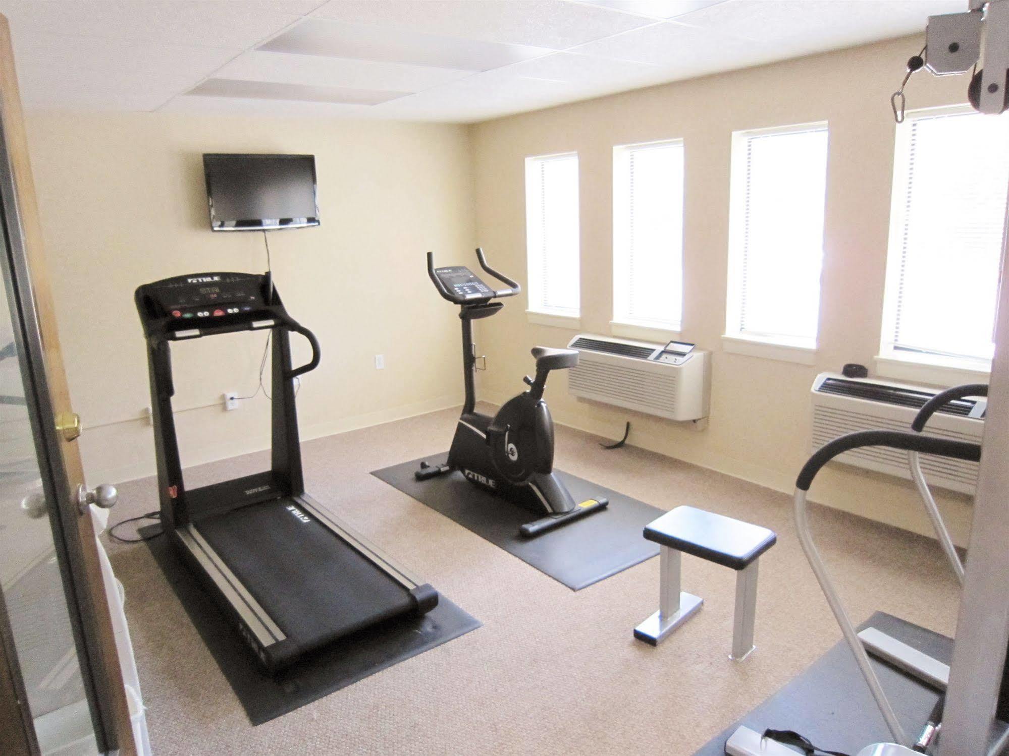 Quality Inn Plainfield I-395 Εξωτερικό φωτογραφία