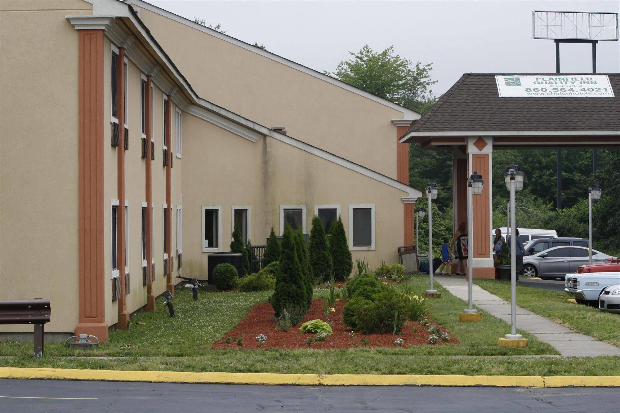 Quality Inn Plainfield I-395 Εξωτερικό φωτογραφία